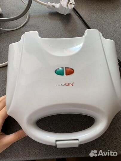 Продам сэндвичницу