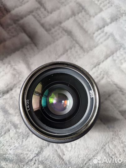 Объектив Sony SAL35F14G