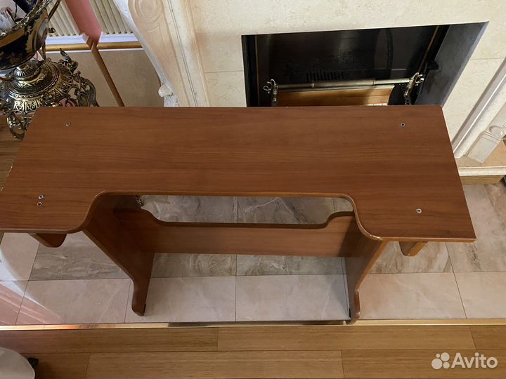 Подставка под синтезатор