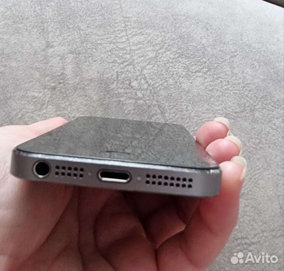 Телефон iPhone 5s 16 gb оригинал