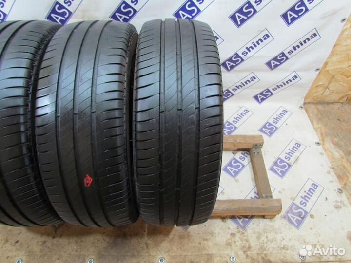 Michelin Agilis 235/65 R16C 96R