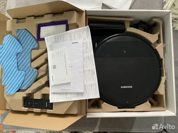 Робот пылесос samsung