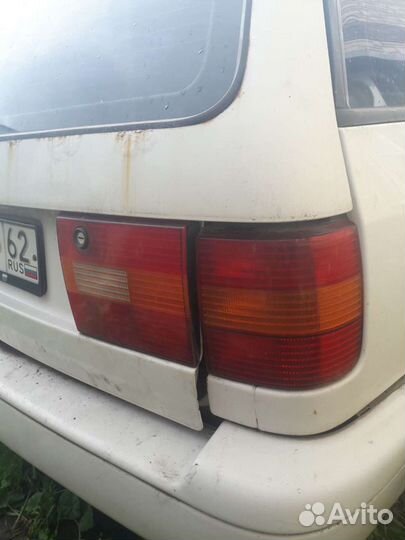 Volkswagen Passat в4 фонари заднии универсал