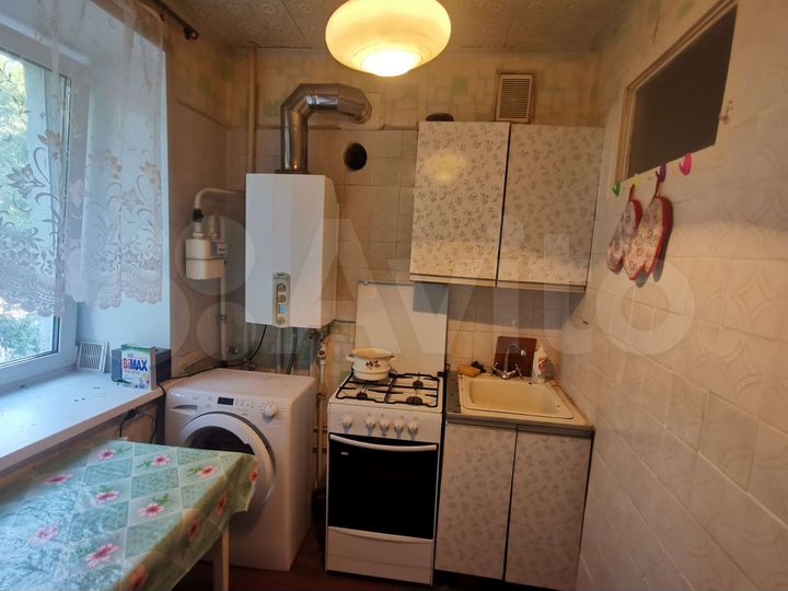 2-к. квартира, 44 м², 3/5 эт.