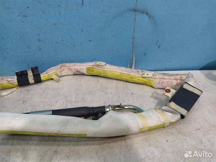 Шторка боковая правая Kia soul 1 2008-2011