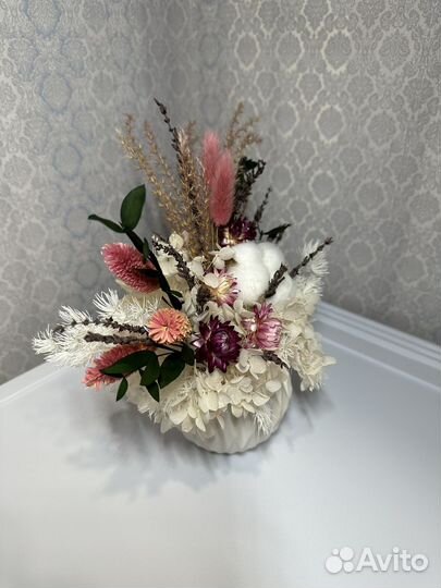 Композиция из стабилизированных цветов