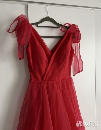 Платье с пышной юбкой Seres