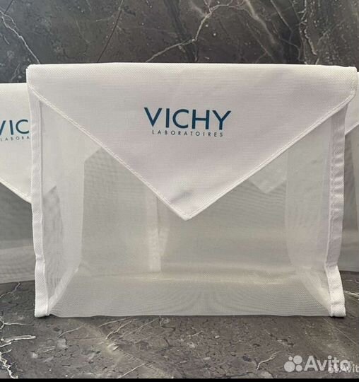 Косметичка Vichy