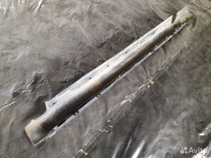 Накладка порога правая Mercedes W220 A2206980254