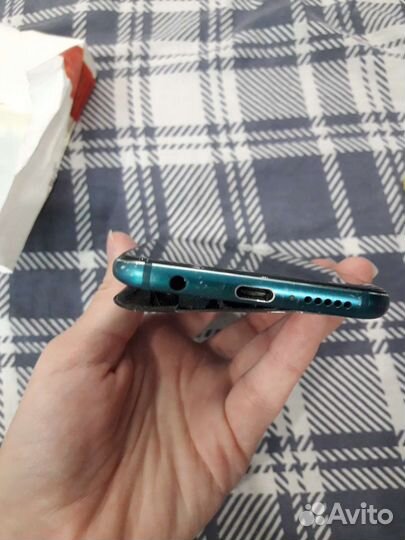 Телефон honor 10 бронь