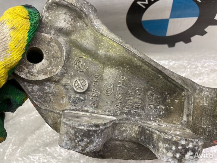 Кулак поворотный задний левый Bmw F10