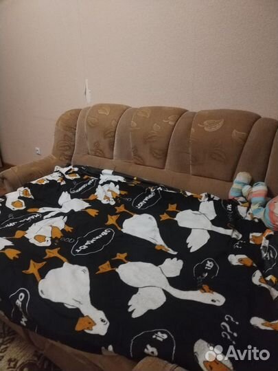 Угловой диван бу