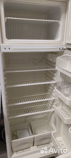 Холодильник бу Stinol