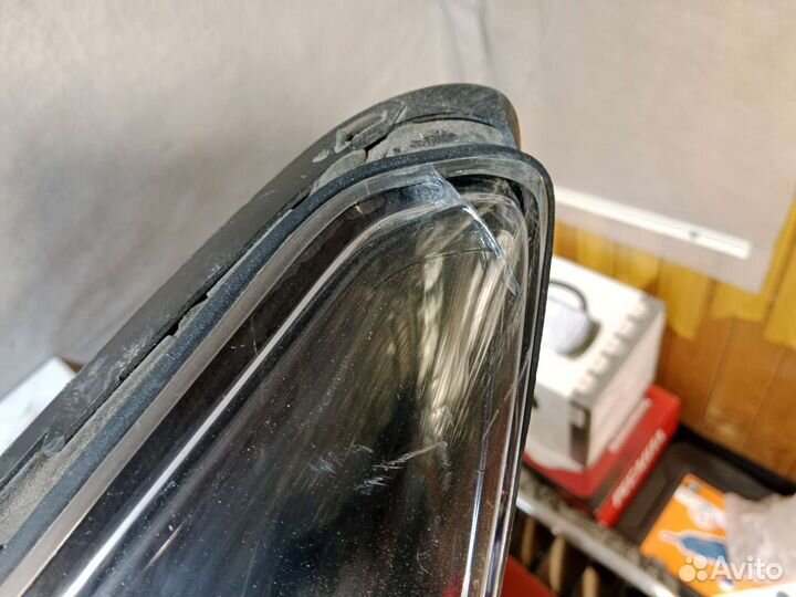 Фара правая и левая Hyundai Santa Fe 3 Ксенон