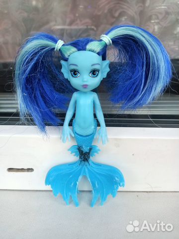 Маленькая куколка