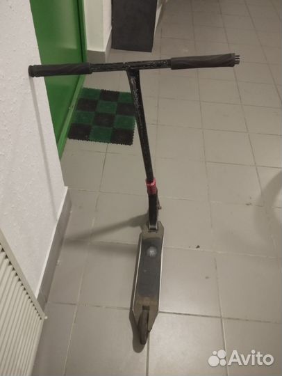 Трюковой самокат