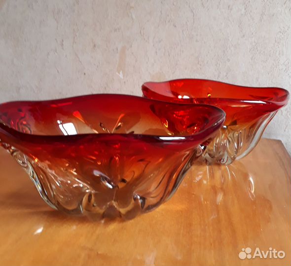 Ваза из цветного стекла времен СССР