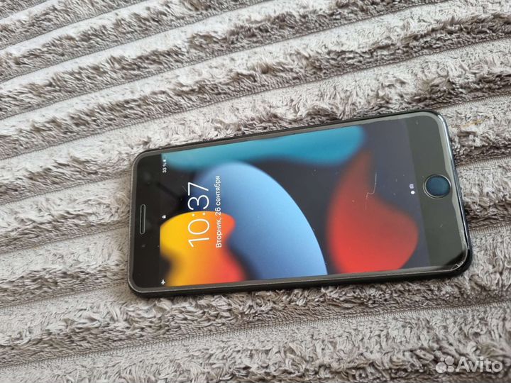 Телефон iPhone 7 plus 128
