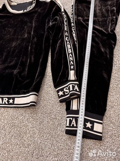 Костюм женский