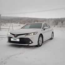 Toyota Camry 2.0 AT, 2019, 60 000 км, с пробегом, цена 2 800 000 руб.