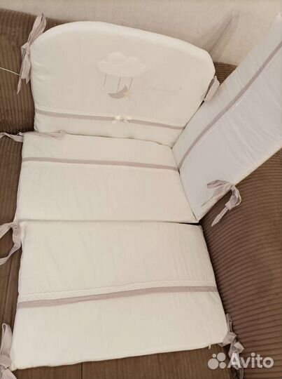 Бортики Perina в детскую кроватку нов