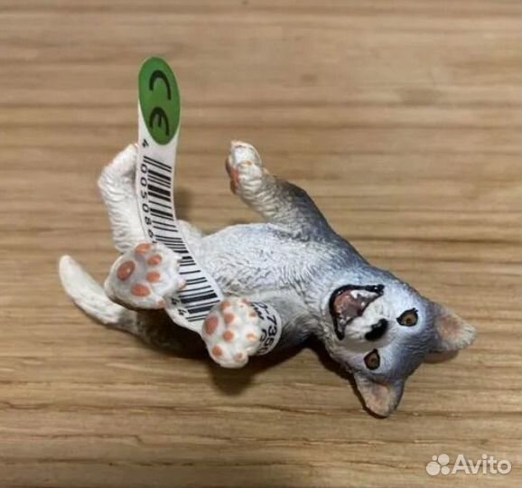 Щенок лежащий хаски шляйх schleich