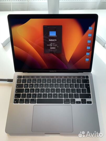 Ноутбук Apple MacBook Pro 13 M1 8/256Gb Гарнатия