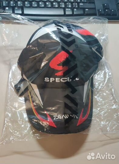 Бейсболка новая (58 размер)