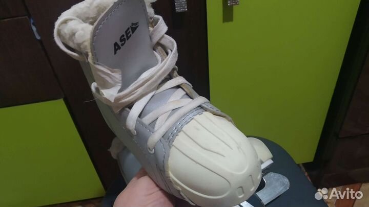 Коньки 28 размер