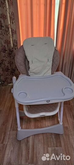 Стульчик для кормления babyton