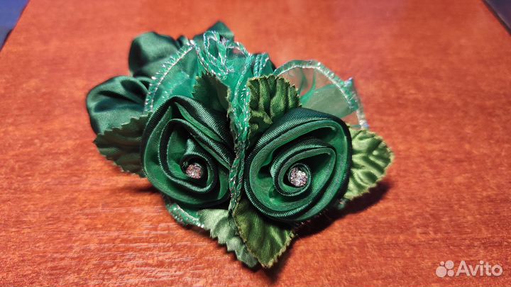 Резинка для волос Розы