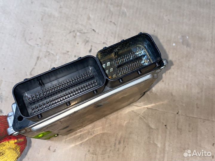 Эбу 0281011120 BMW E60 3.0d M57 306D2