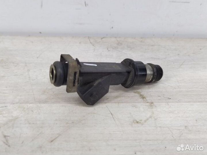 Форсунка Opel Meriva A Z16XE 2005