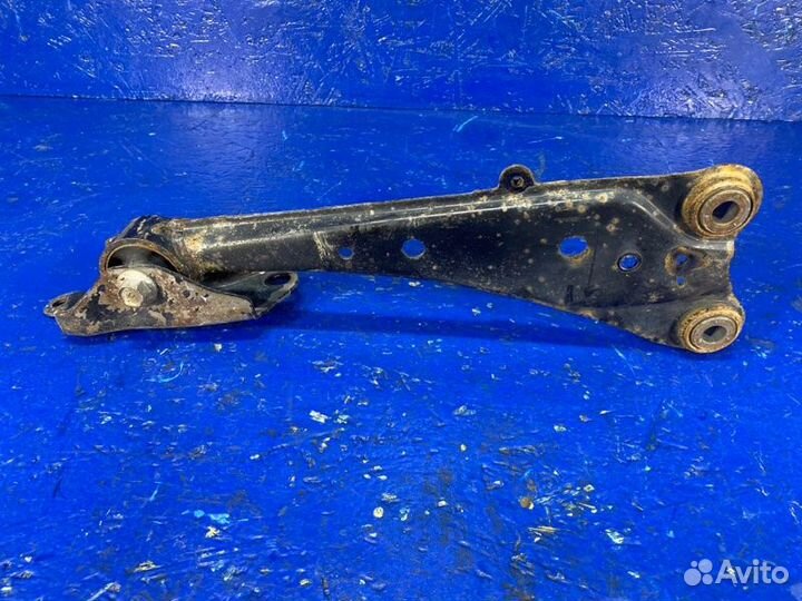 Рычаг подвески задний правый Lexus Nx 300H 2arfxe