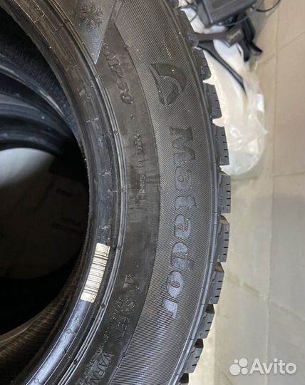 Matador MP 30 Sibir Ice 2 195/60 R15