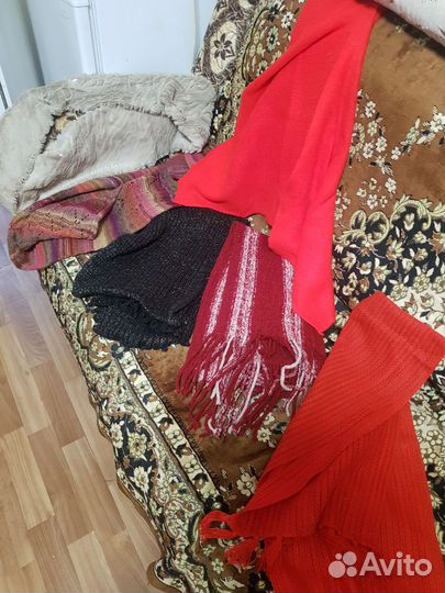 Шарфы женские