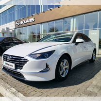 Hyundai Sonata 2.0 AT, 2019, 117 015 км, с пробегом, цена 2 478 000 руб.