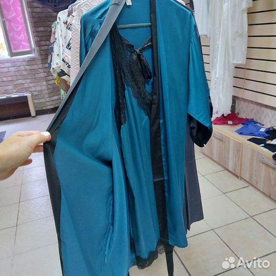 Халатик шелковый с строчкой