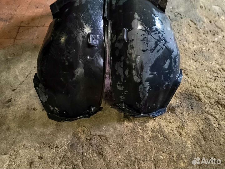 Подрамник Volkswagen т5,2 подкрылка, 2 суппорта