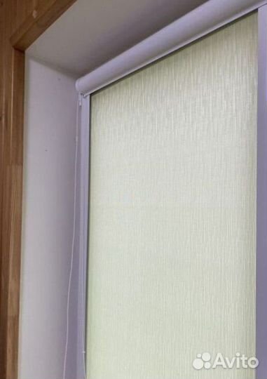 Рулонные шторы в коробе и с направляющими ркн-8774