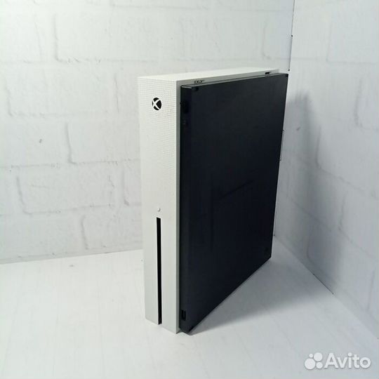 Игровая приставка X-box one s 1TB (7423)