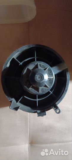 Моторчик отопителя j10 t31 Nissan