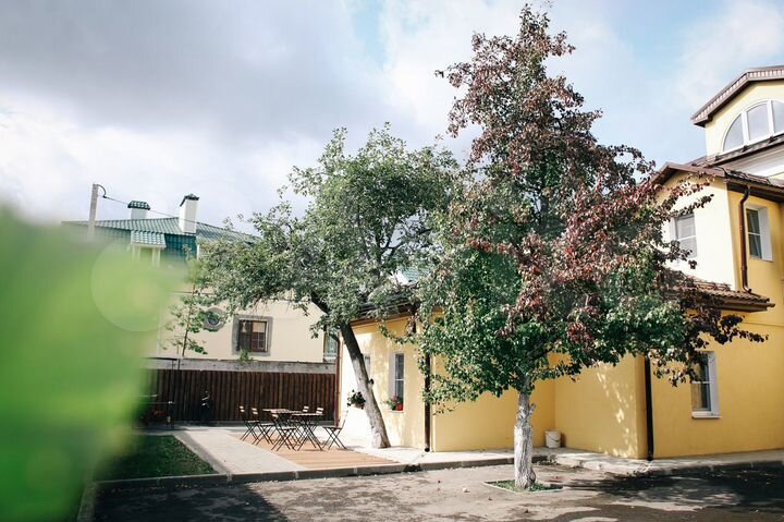 Гостиница, 300 м²