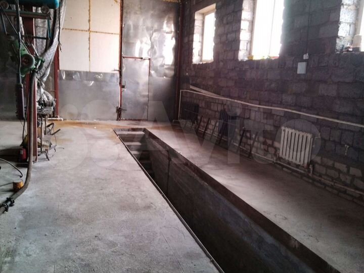 Гараж, > 30 м²