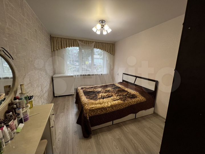 3-к. квартира, 60 м², 1/9 эт.