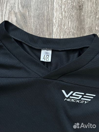 Хоккейная тренировочная майка 48 размер