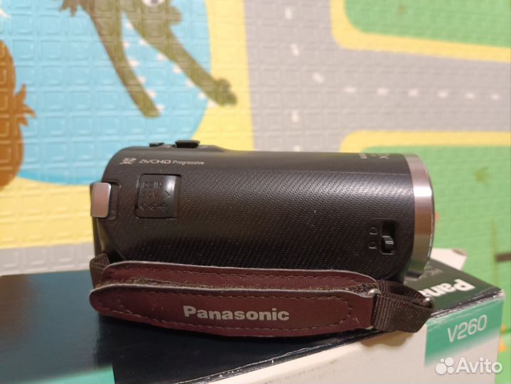 Видеокамера panasonic v260