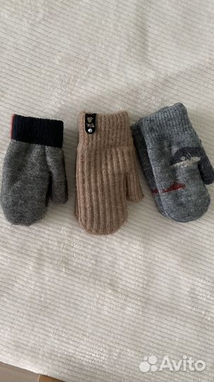 Шапка зимняя, манишки, варежки пакетом