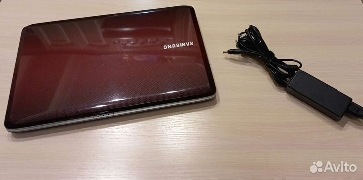 Samsung R530 Core i5-560M/6GB/SSD+HDD