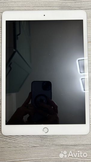 Планшет Apple iPad 10.2